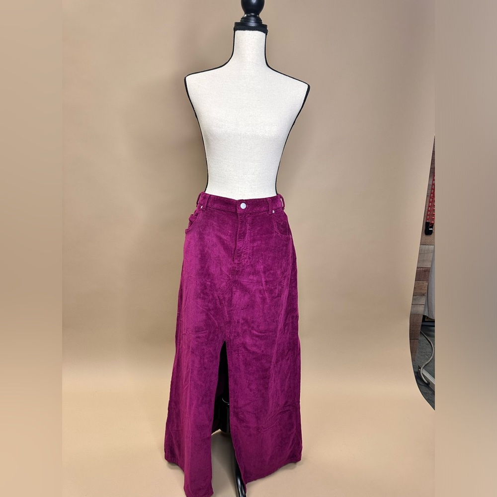 Pilcro US Size 10 corduroy maxi skirt.